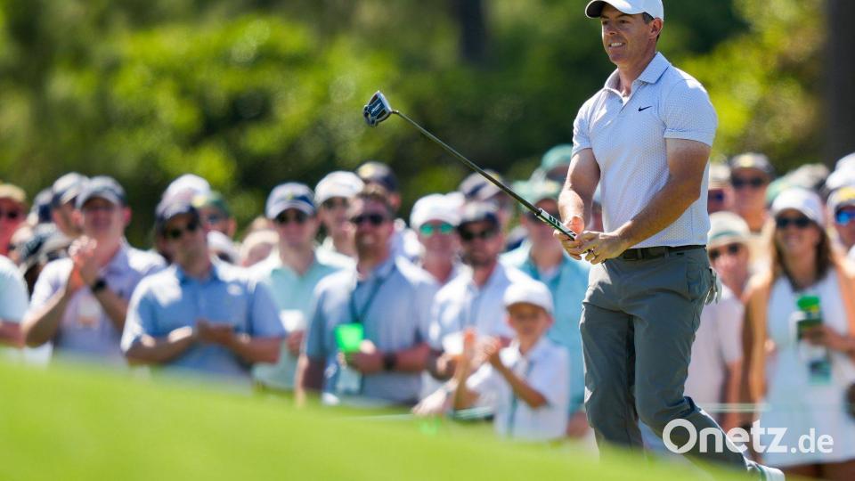 Rory McIlroy liegt nach Tag zwei souverän an der Spitze beim Masters in Augusta. Bild: Matt Slocum/AP/dpa