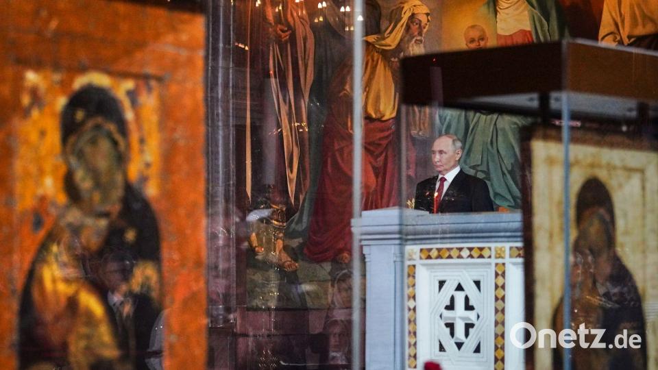 Kremlchef Wladimir Putin hat zum orthodoxen Osterfest eine Waffenruhe in seinem Angriffskrieg gegen die Ukraine angeordnet. Bild: Oleg Varov/Russian Orthodox Church Press Service/AP/dpa