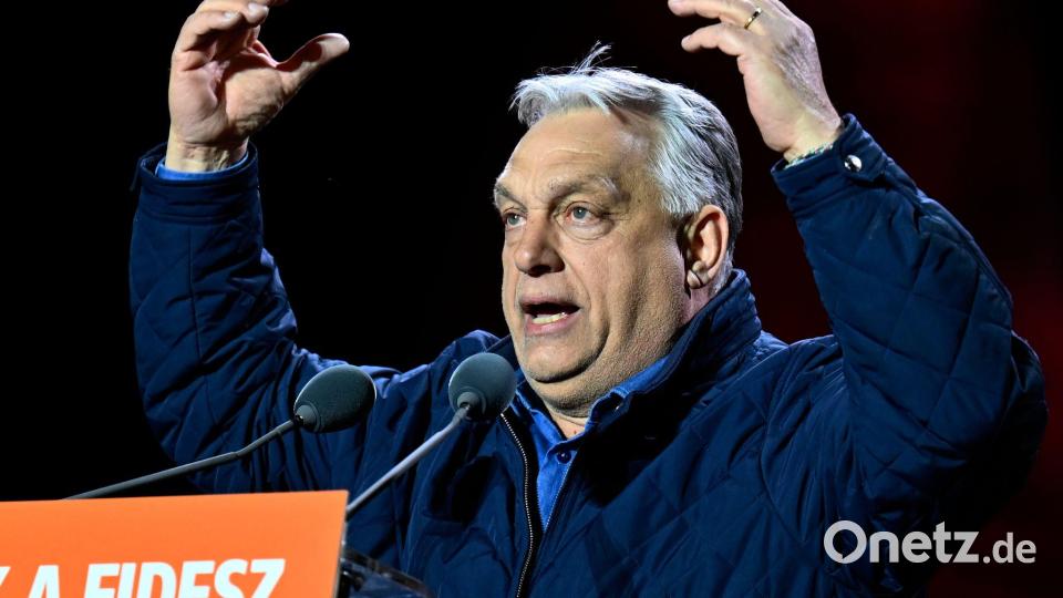 Regierungschef Orban will nach 16 Jahren weiter an der Macht bleiben. Bild: Denes Erdos/AP/dpa