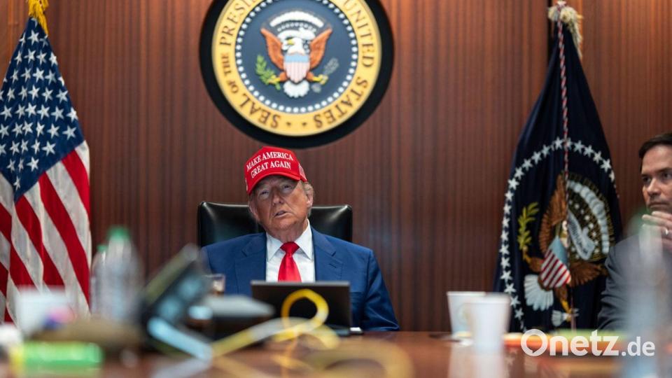 „Die Blockade wird in Kürze beginnen.", so US-Präsident Donald Trump. Archivbild: -/The White House via AP/dpa