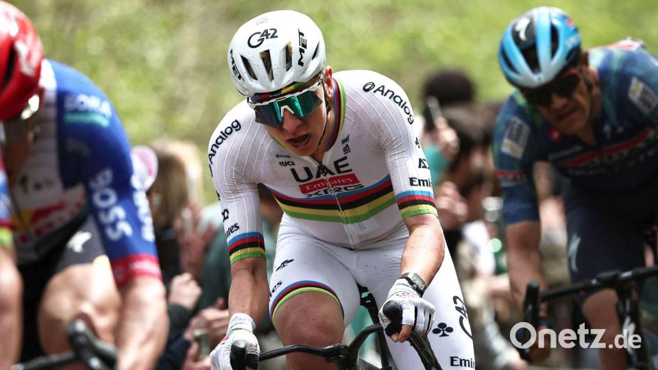 Tadej Pogacar bei Paris-Roubaix. Bild: Anne-Christine Poujoulat/AFP/dpa