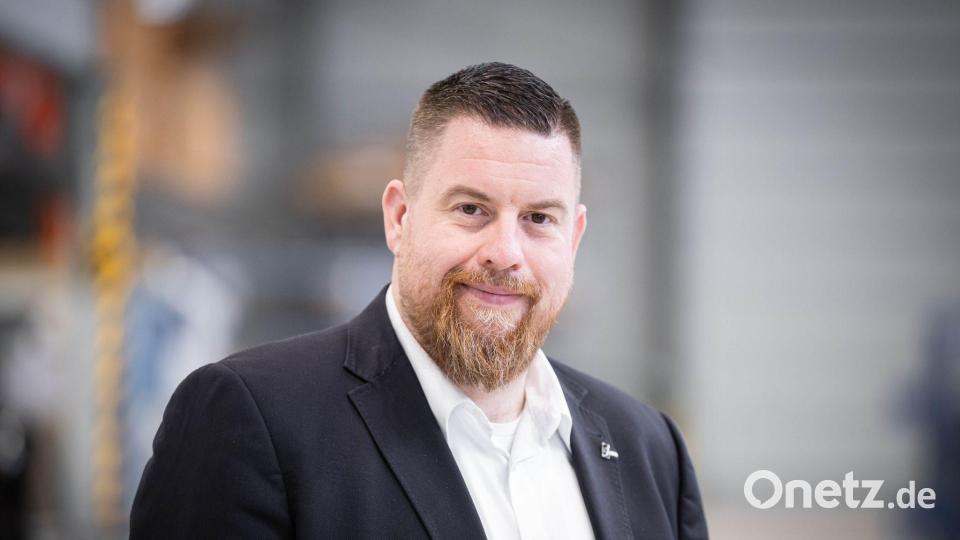 Christopher Jacob freut sich, dass sein Team weiter wächst. Bild: Sina Schuldt/dpa