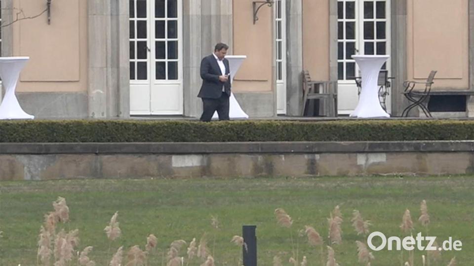 Finanzminister Klingbeil in der Villa Borsig, dem Gästehaus des Auswärtigen Amts am Tegeler See. Bild: Sven Käuler/dpa