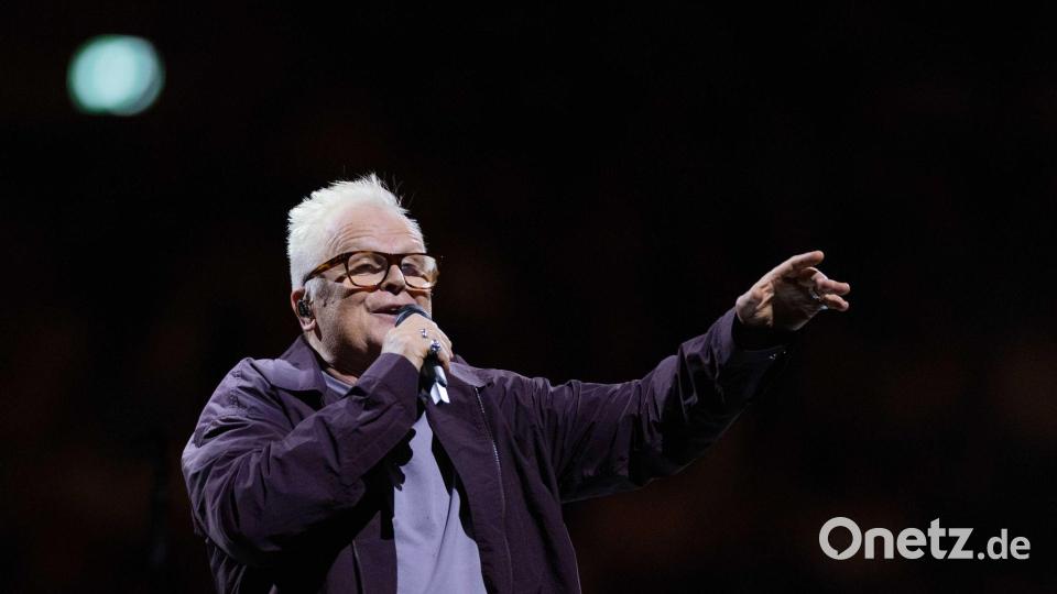 Bei Konzerten füllt Grönemeyer mühelos Stadien oder große Hallen. Die Auftaktkonzerte seiner Akustiktour in Dortmund waren ausverkauft. Bild: Rolf Vennenbernd/dpa