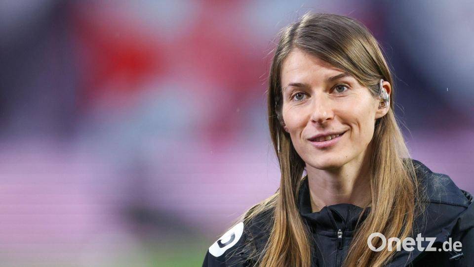 Die erste Cheftrainerin in der Fußball-Bundesliga der Männer: Marie-Louise Eta. (Archivbild) Bild: Jan Woitas/dpa