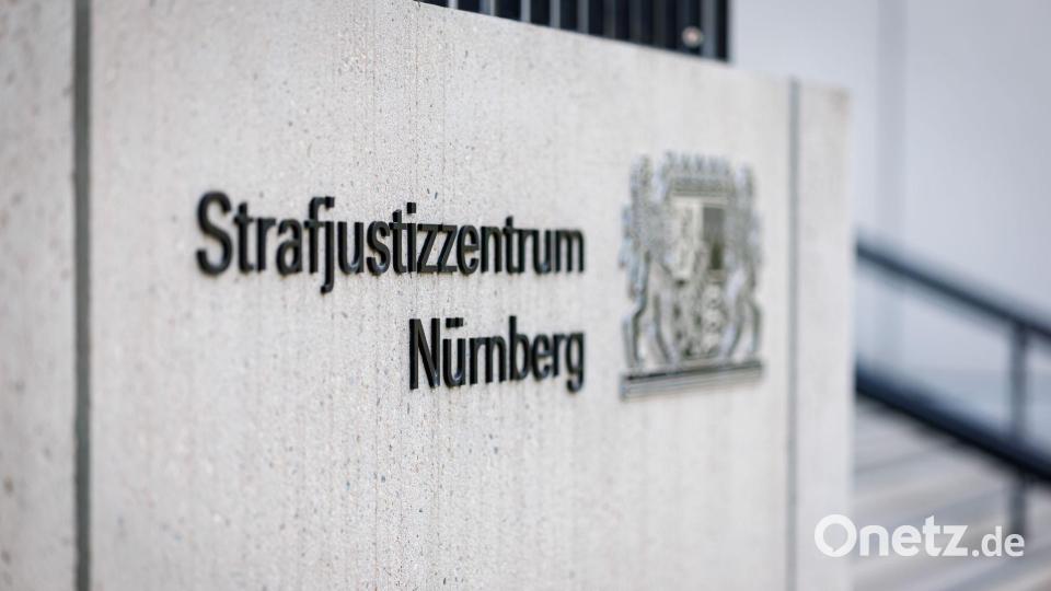 Das Landgericht Nürnberg-Fürth muss nun über die Eröffnung des Hauptverfahrens entscheiden. (Symbolbild) Bild: Daniel Karmann/dpa
