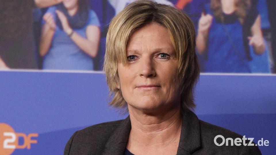 Kommentiert regelmäßig Fußballspiele im ZDF: Claudia Neumann. (Archivbild) Bild: Rainer Jensen/dpa