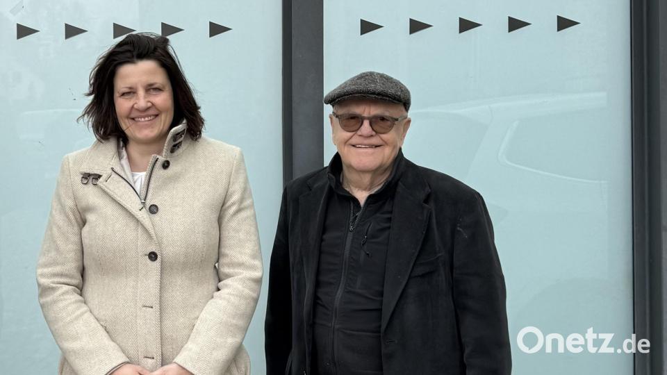 CeBB-Gründer Hans Eibauer übergab die Geschäftsleitung im Herbst 2017 an Dr. Veronika Hofinger, blieb dem Centrum Bavaria Bohemia aber als Vorsitzender der Kulturstiftung Bavaria Bohemia erhalten. Bild: Jan Sicha