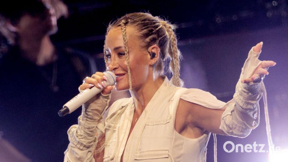 Sarah Connor schreibt: „Esst weniger oder am besten gar keinen Fisch, reduziert euren Konsum!“ (Archivbild) Bild: Carsten Koall/dpa