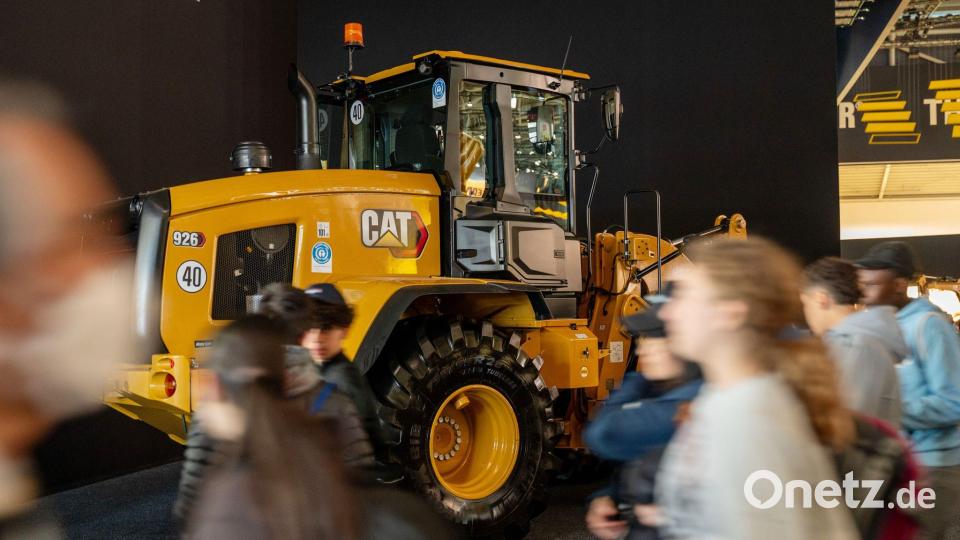 Zeppelin vertreibt Bau- und Landmaschinen - vor allem der US-Marke Caterpillar. (Symbolbild) Bild: Leonie Asendorpf/dpa