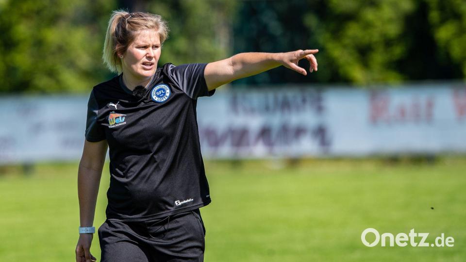 Imke Wübbenhorst ist seit 2022 Trainerin des Frauen-Teams von Young Boys Bern. (Archivbild) Bild: Guido Kirchner/dpa