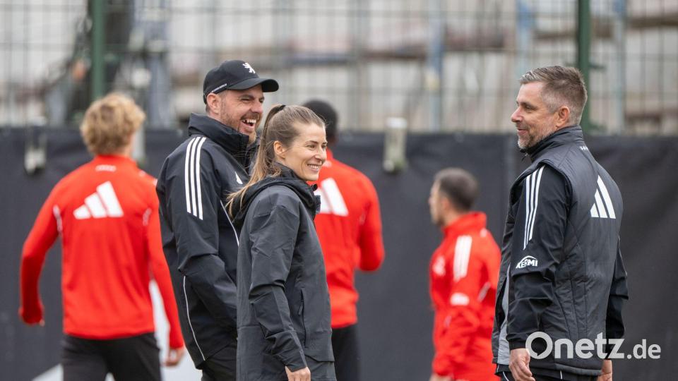 Leitete Dienstag ihre erste Einheit als Berliner Cheftrainerin: Marie-Louise Eta. Bild: Matthias Koch/dpa