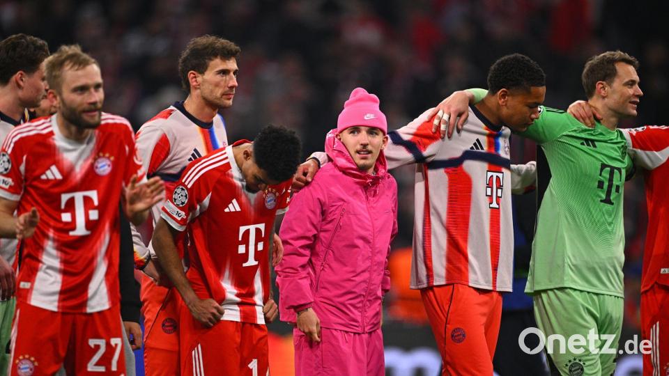 Lennart Karl (M) sorgt für einen pinken Hingucker an einem fantastischen Champions-League-Abend. Bild: Tom Weller/dpa