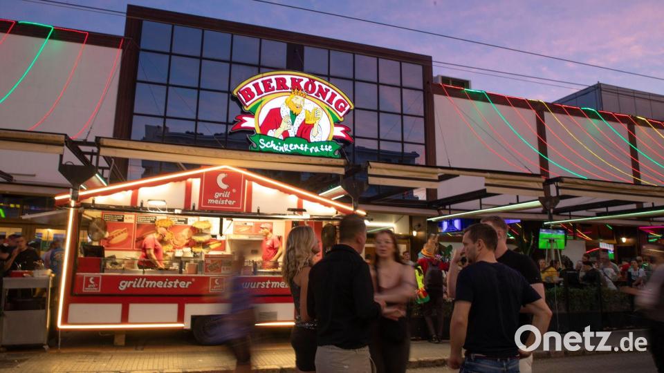 Am Donnerstag eröffnet der „Bierkönig“ offiziell die neue Ballermann-Saison. Bild: Clara Margais/dpa