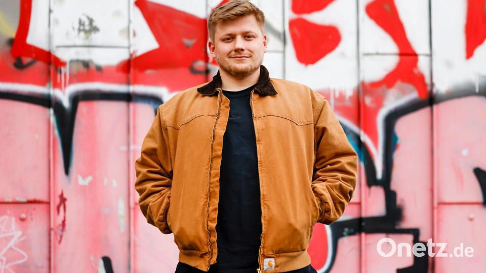 Nach umstrittenen Posts über den US-Präsidenten Donald Trump im Jahr 2024 trennte sich der Rundfunk Berlin-Brandenburg von Sebastian Hotz. (Archivbild) Bild: Thomas Banneyer/dpa