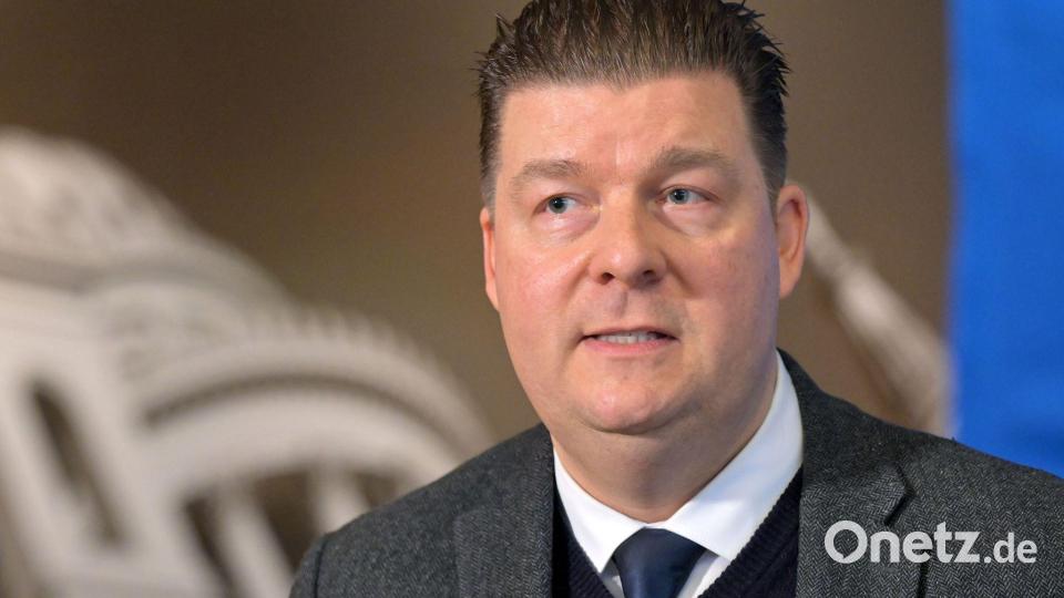 Hamburgs Finanzsenator Dressel sieht keine Möglichkeit, dass Beschäftigte im öffentlichen Dienst der Länder die Prämie erhalten können. (Archivbild) Bild: Michael Bahlo/dpa