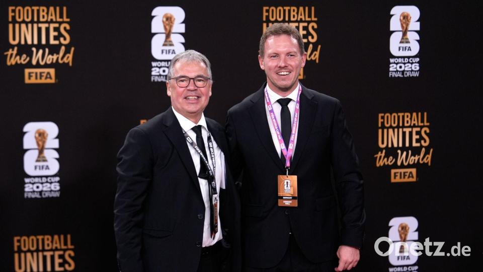 Rettig war zur WM-Auslosung mit Bundestrainer Nagelsmann in Washington. Bild: Julia Demaree Nikhinson/AP/dpa