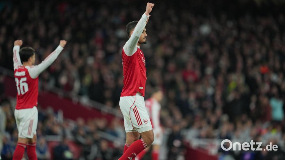 Arsenal-Profis nach dem 0:0 gegen Sporting. Bild: Kin Cheung/AP/dpa