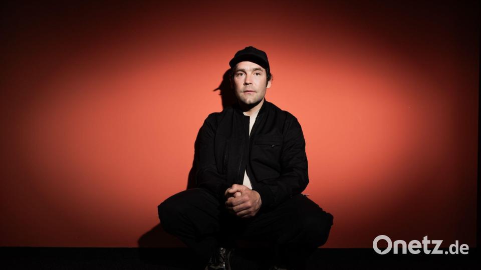 Auf „Stabile Poesie“ sind auch Songs mit Haltung, die beispielsweise den Hass in der Gesellschaft thematisieren. (Archivbild) Bild: Christoph Soeder/dpa