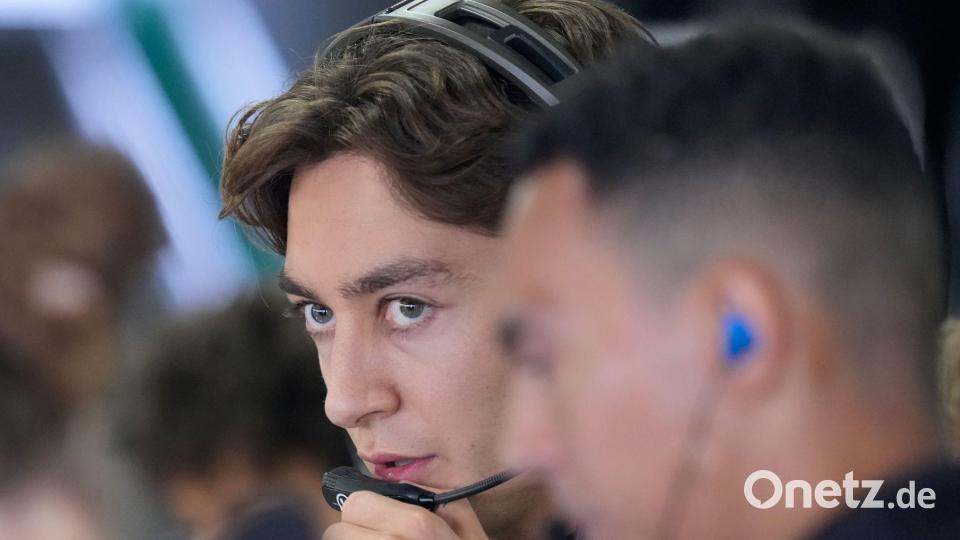 George Russell versteht Max Verstappens Ausflüge in andere Rennserien. (Archivbild) Bild: Eugene Hoshiko/AP/dpa