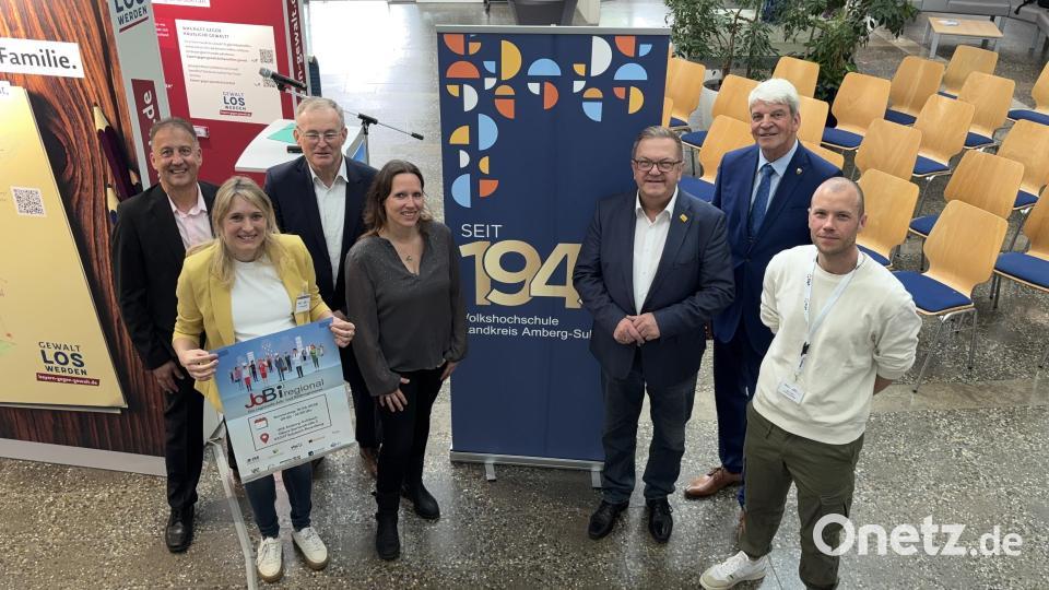 Organisatoren und Kooperationspartner der "JoBi" sind zufrieden mit der Resonanz der Besucher. Bild: ge