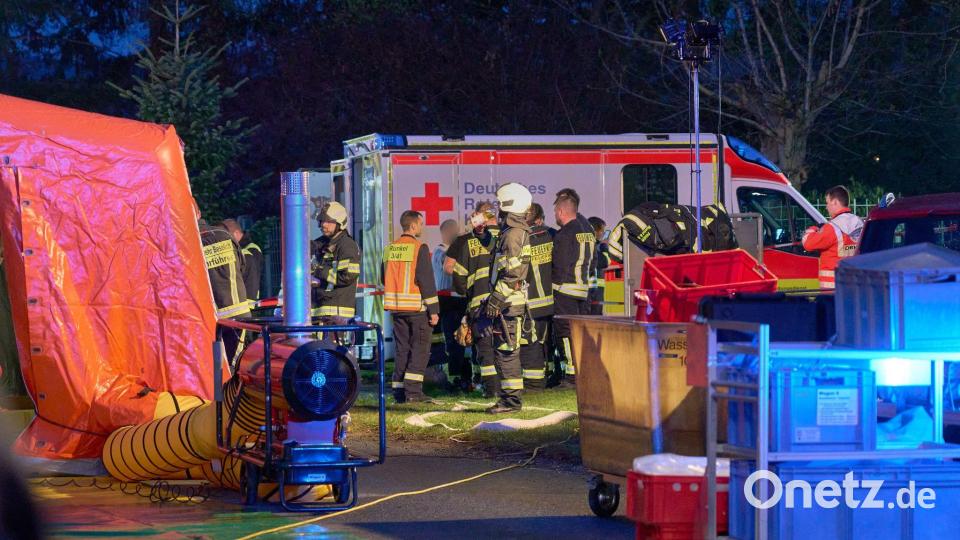 Die Ermittlungen konzentrieren sich auf Chemikalien in einer Grube. Bild: Sascha Ditscher/dpa