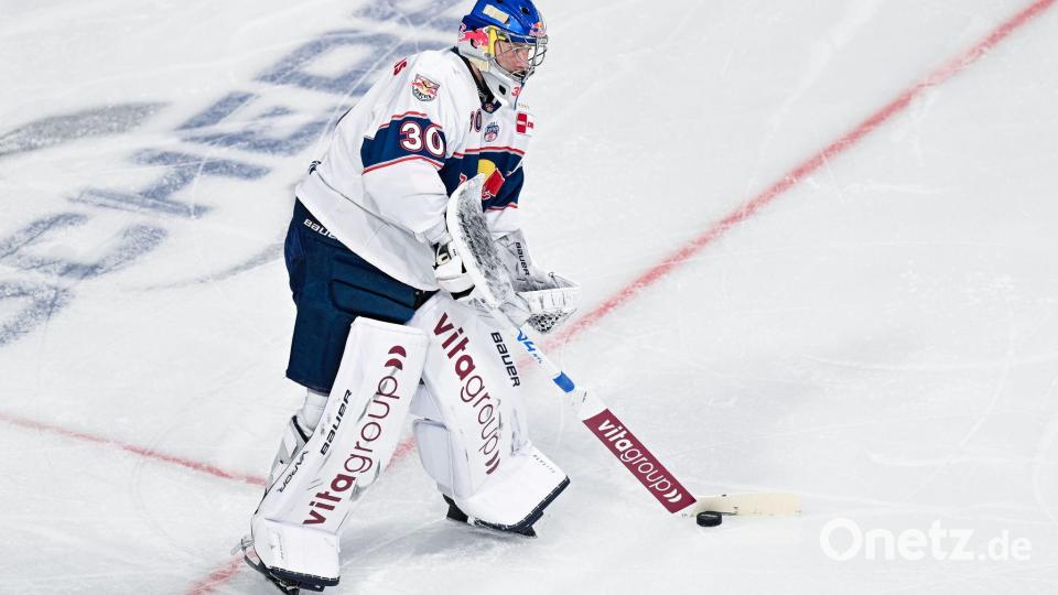Die Saison von Antoine Bibeau und dem EHC Red Bull München ist zu Ende. (Archivbild) Bild: Uwe Anspach/dpa