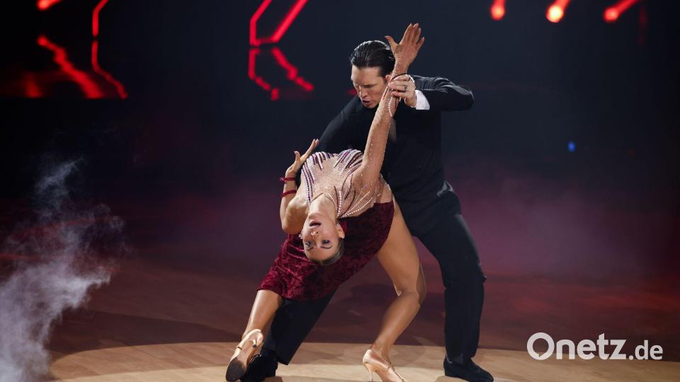 Anna-Carina Woitschack und Evgeny Vinokurov holten die Maximalpunktzahl. Bild: Rolf Vennenbernd/dpa