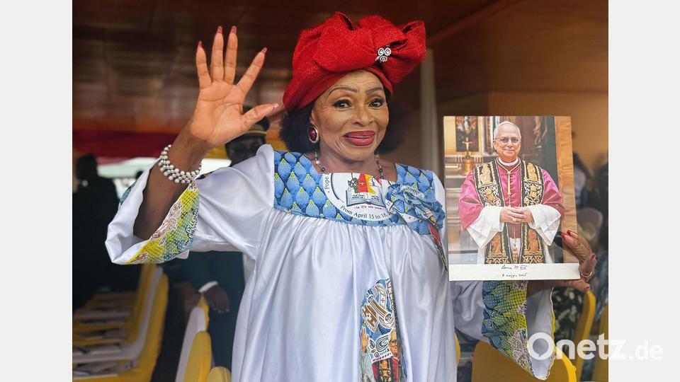 Papst in Kamerun Bild: Christoph Sator/dpa