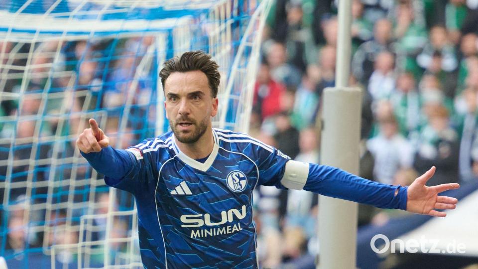 Kenan Karaman brachte Schalke in Führung. Bild: Bernd Thissen/dpa