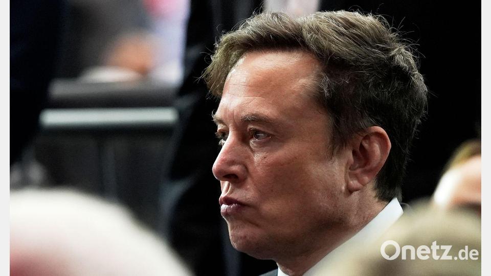 Elon Musk wehrt sich gegen französische Ermittlungen gegen seine Onlineplattform X. (Archivbild) Bild: Julia Demaree Nikhinson/AP/dpa