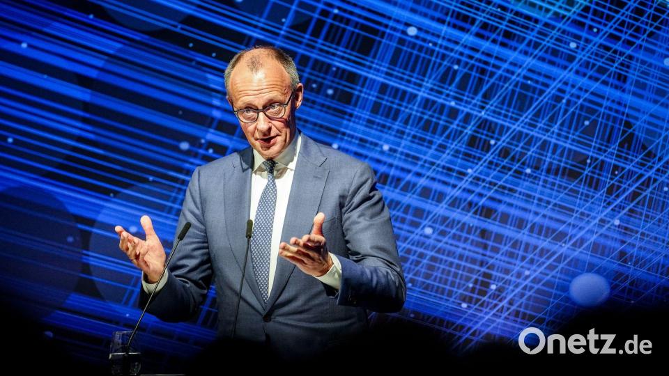 Der Kanzler stimmt die Bürger auf grundlegende Veränderungen bei der Rente ein. Bild: Kay Nietfeld/dpa