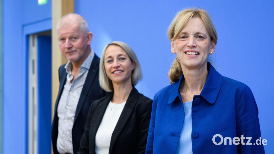 Familienministerin Prien hat die Kommission im September eingesetzt. (Archivbild) Bild: Bernd von Jutrczenka/dpa