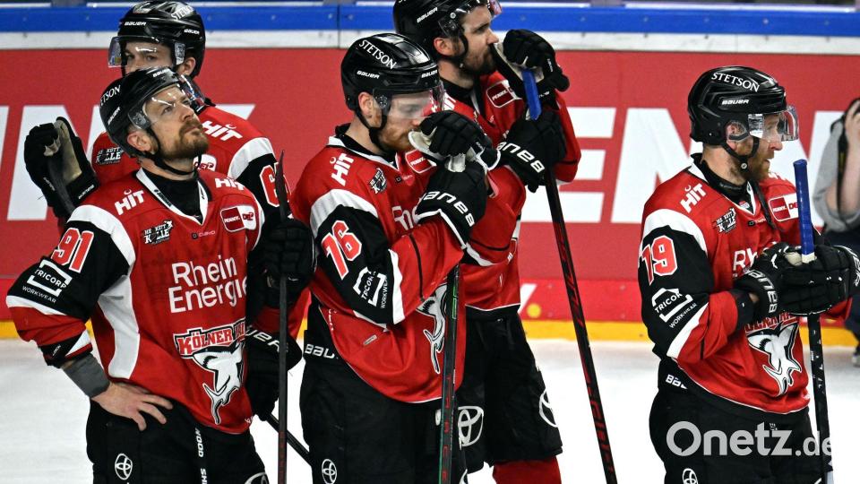Kölns Kapitän Moritz Müller (l.) ist wieder kein deutscher Meister geworden. Bild: Federico Gambarini/dpa