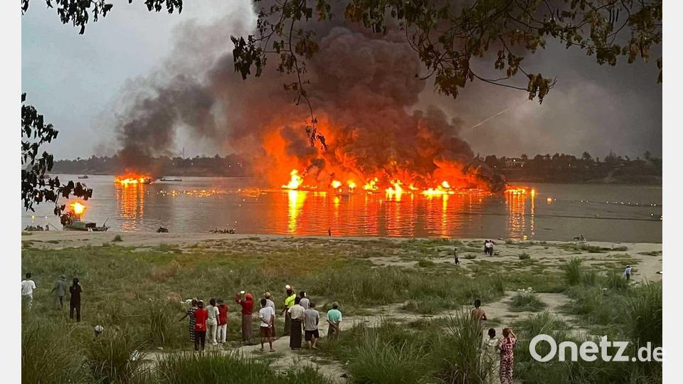 Das Unglück passierte beim Umladen von Treibstoff. Bild: Sai Aung/HNA/dpa