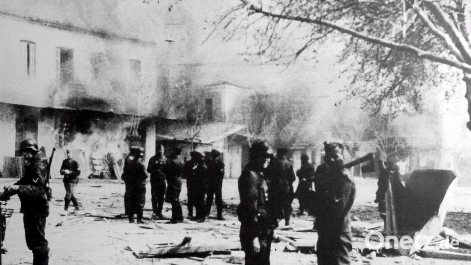 Ausgangspunkt ist eine Klage griechischer Opfer des NS-Massakers von Distomo vom 10. Juni 1944, bei dem die Waffen-SS 218 Bewohner des Dorfes massakrierte. (Archivbild) Bild: -/epa ANA/dpa