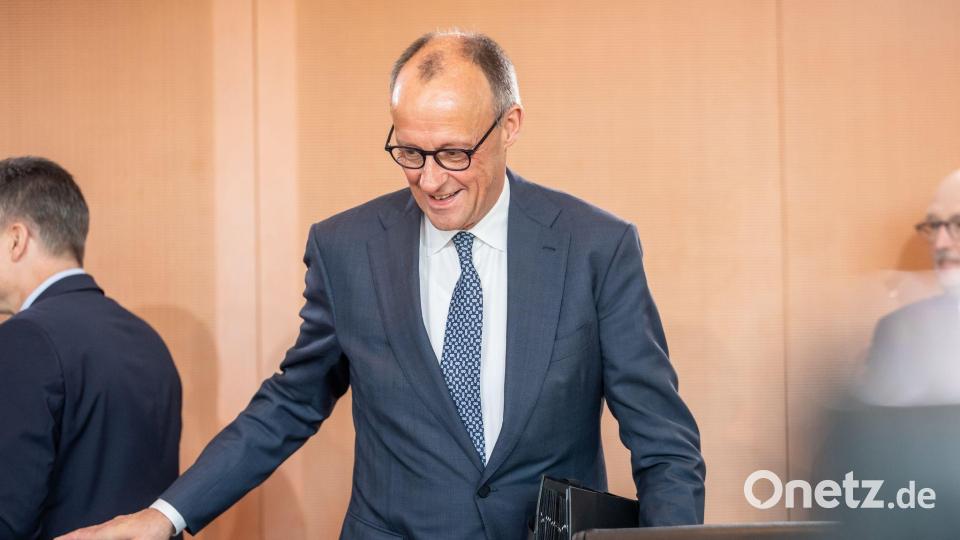 Bundeskanzler Friedrich Merz (CDU) hat mit seiner Ansage zur Rente einige Unruhe ausgelöst. Bild: Michael Kappeler/dpa