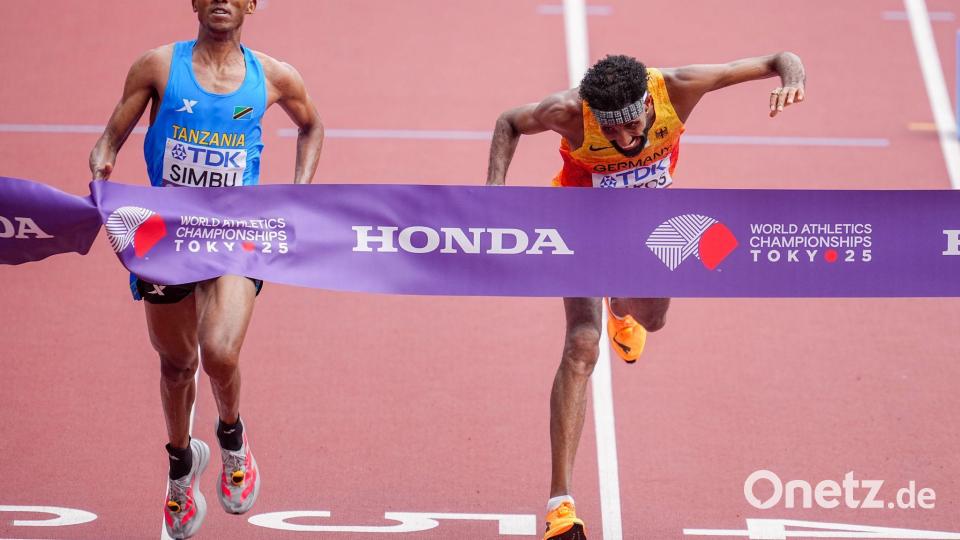 Der WM-Marathon von Tokio war an Spannung kaum zu überbieten. Amanal Petros musste sich knapp geschlagen geben. (Archivbild) Bild: Michael Kappeler/dpa