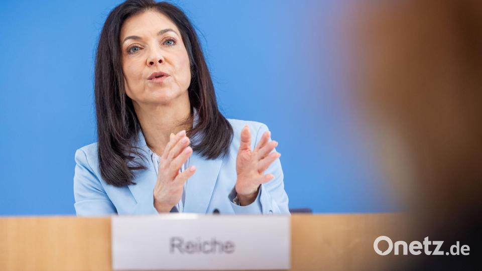 Für die deutsche Wirtschaft sieht es nicht gut aus. Bild: Michael Kappeler/dpa