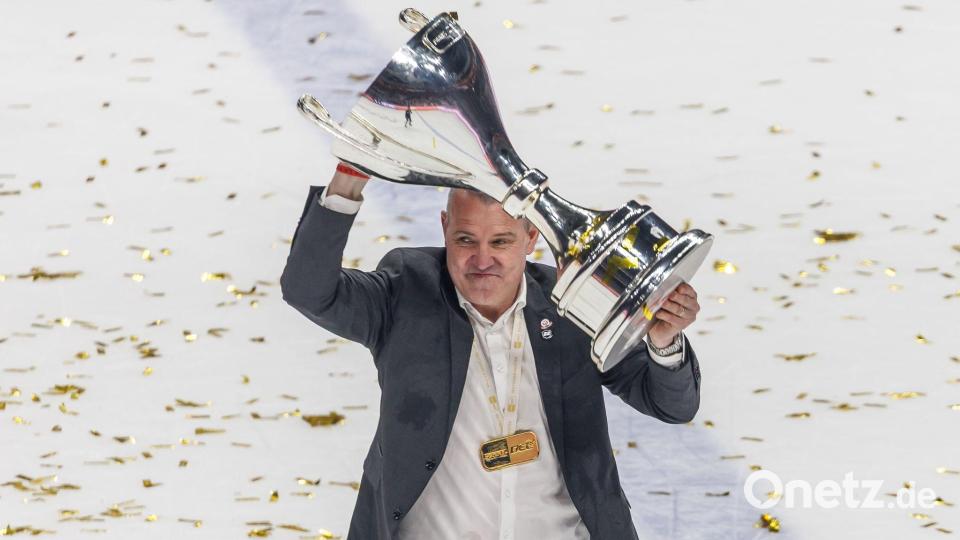 Holt Serge Aubin seine fünfte Meisterschaft mit den Eisbären Berlin (Archivbild). Bild: Andreas Gora/dpa