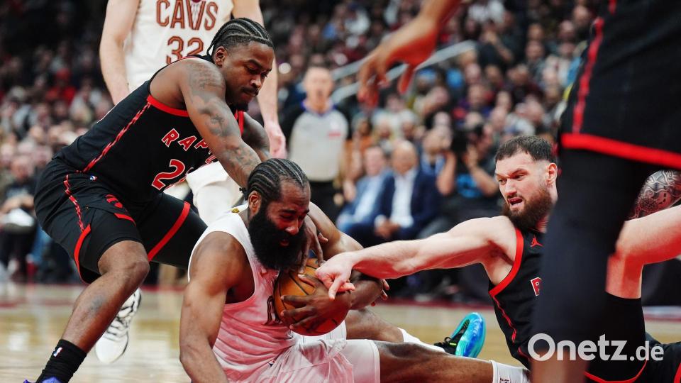 James Harden und die Cavaliers gingen in Toronto zu Boden. Bild: Nathan Denette/The Canadian Press/AP/dpa