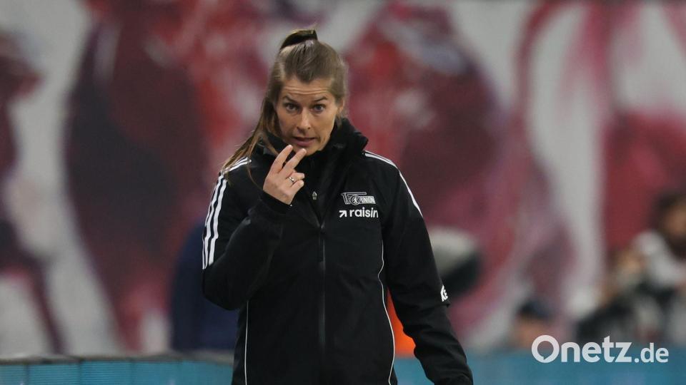 Trainerin Marie-Louise Eta von 1. FC Union Berlin war sehr engagiert an der Seitenlinie. Bild: Jan Woitas/dpa