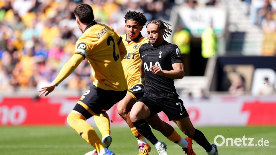 Tottenham Hotspur um den Ex-Leipziger Xavi Simons gelang gegen Wolverhampton endlich wieder ein Sieg. Bild: Martin Rickett/PA Wire/dpa