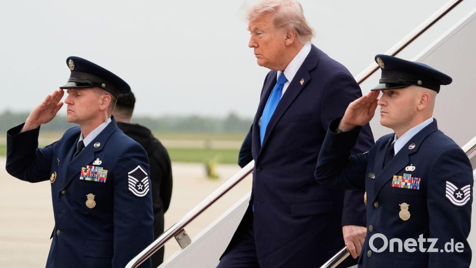 Nach Trumps Ansicht haben die USA alle Trümpfe in der Hand. Bild: Manuel Balce Ceneta/AP/dpa