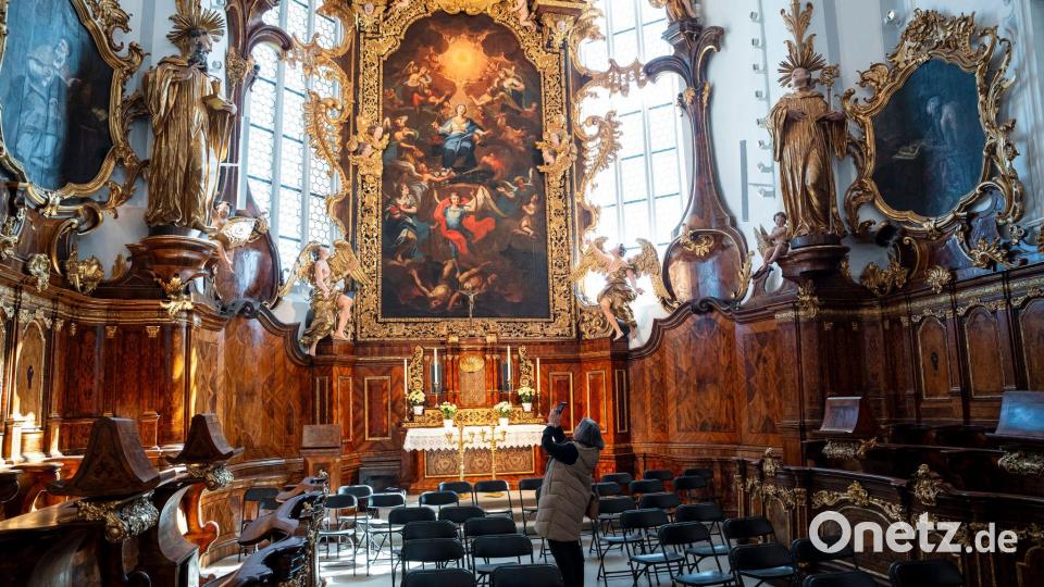 Der Innenraum wurde aufwendig saniert. Bild: Daniel Vogl/dpa