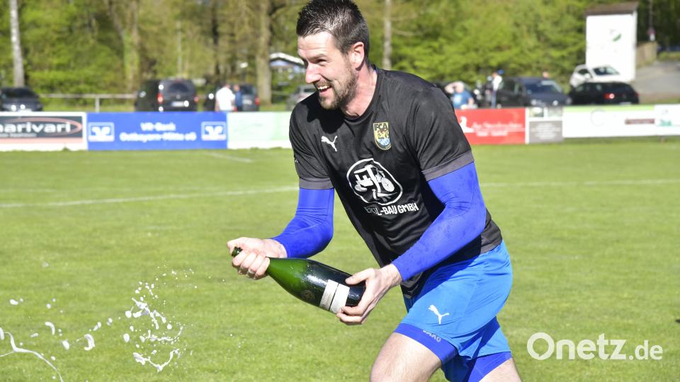 FC Furth im Wald - FC Amberg 1:2
Fußball Bezirksliga Nord
Saison 2025/26
Bild: Hubert Ziegler Bild: Hubert Ziegler