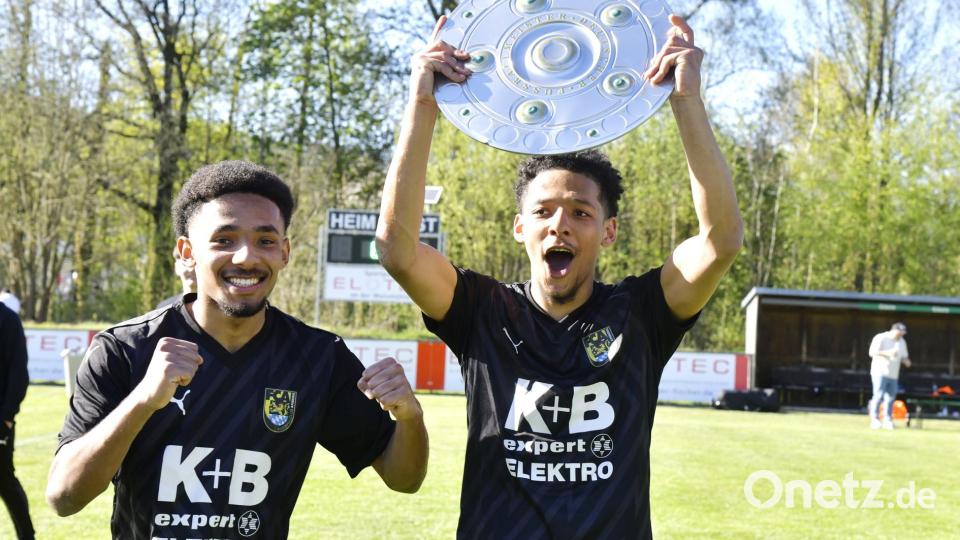 FC Furth im Wald - FC Amberg 1:2
Fußball Bezirksliga Nord
Saison 2025/26
Bild: Hubert Ziegler Bild: Hubert Ziegler