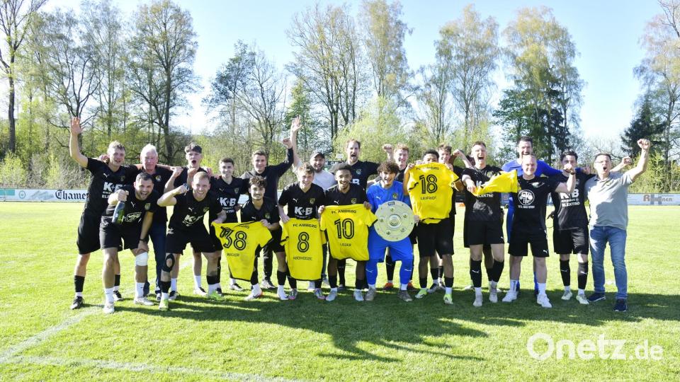 FC Furth im Wald - FC Amberg 1:2
Fußball Bezirksliga Nord
Saison 2025/26
Bild: Hubert Ziegler Bild: Hubert Ziegler
