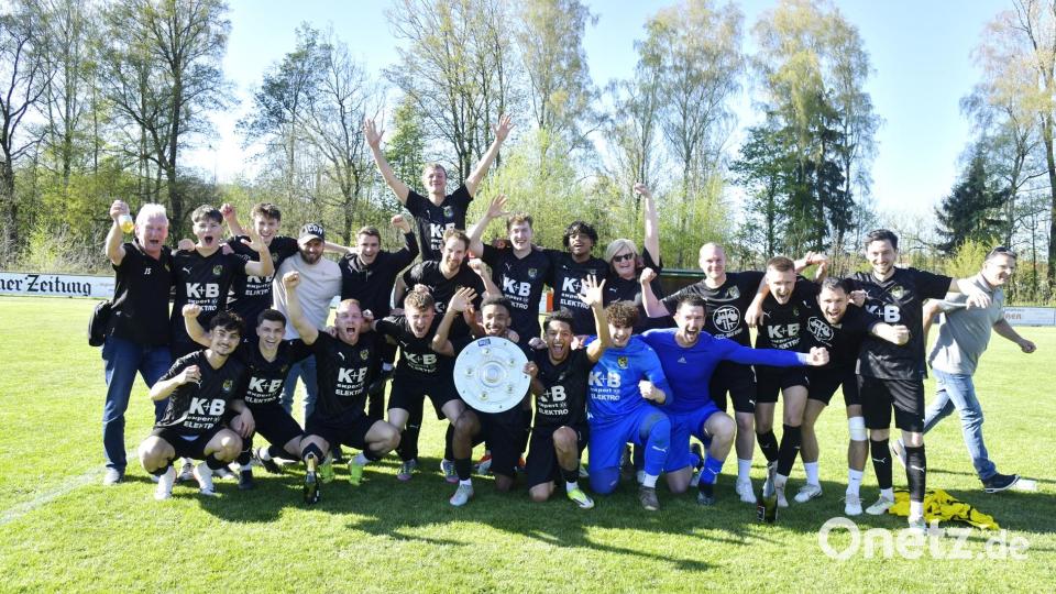 FC Furth im Wald - FC Amberg 1:2
Fußball Bezirksliga Nord
Saison 2025/26
Bild: Hubert Ziegler Bild: Hubert Ziegler