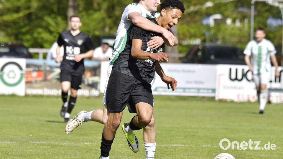 FC Furth im Wald - FC Amberg 1:2
Fußball Bezirksliga Nord
Saison 2025/26
Bild: Hubert Ziegler Bild: Hubert Ziegler